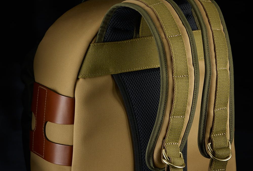 25 Rucksack – rear, strap detail